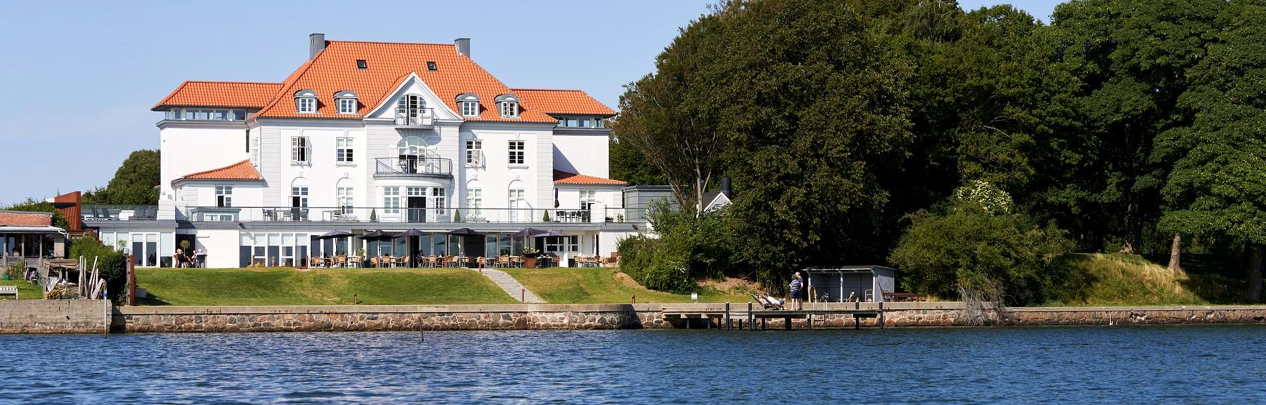 Hotel Sixtus - middelfart - set fra vandsiden